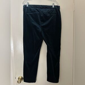 ✨Banana Republic Modern Sloan Navy Teal Velvet Pants Size 12 EUC holiday
